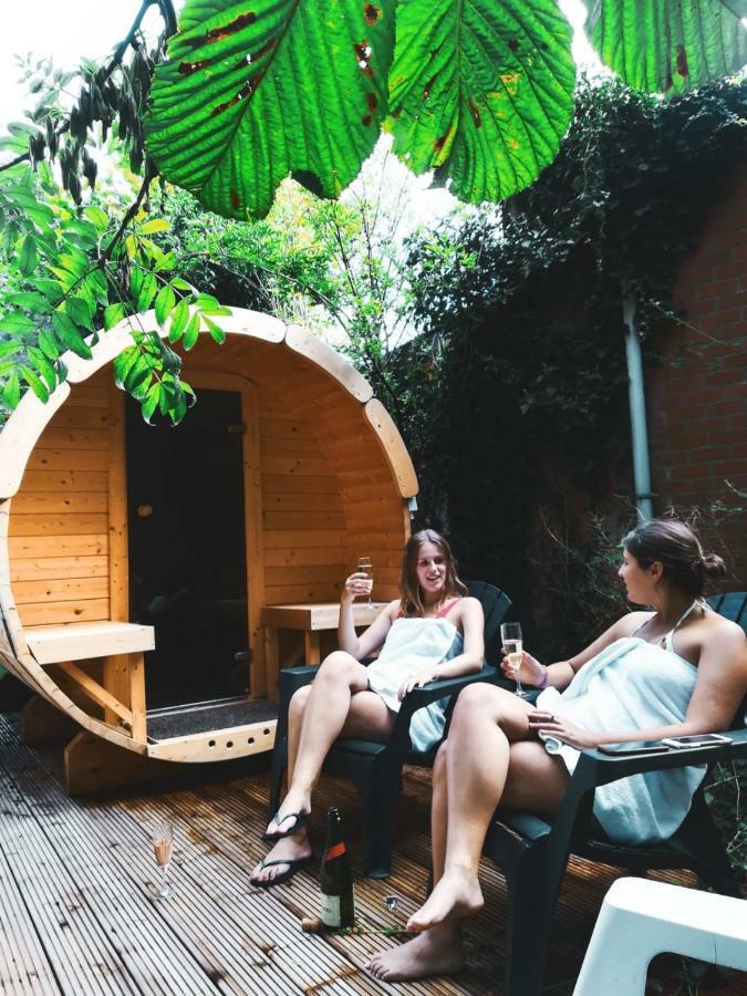 Skindles Guesthouse 포페링에 외부 사진
